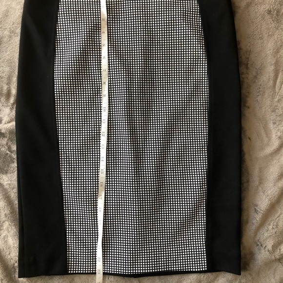 Olsen Europe Black Pencil Skirt Black And White Checkered Middle Panel Size 8 - Picture 8 of 15
